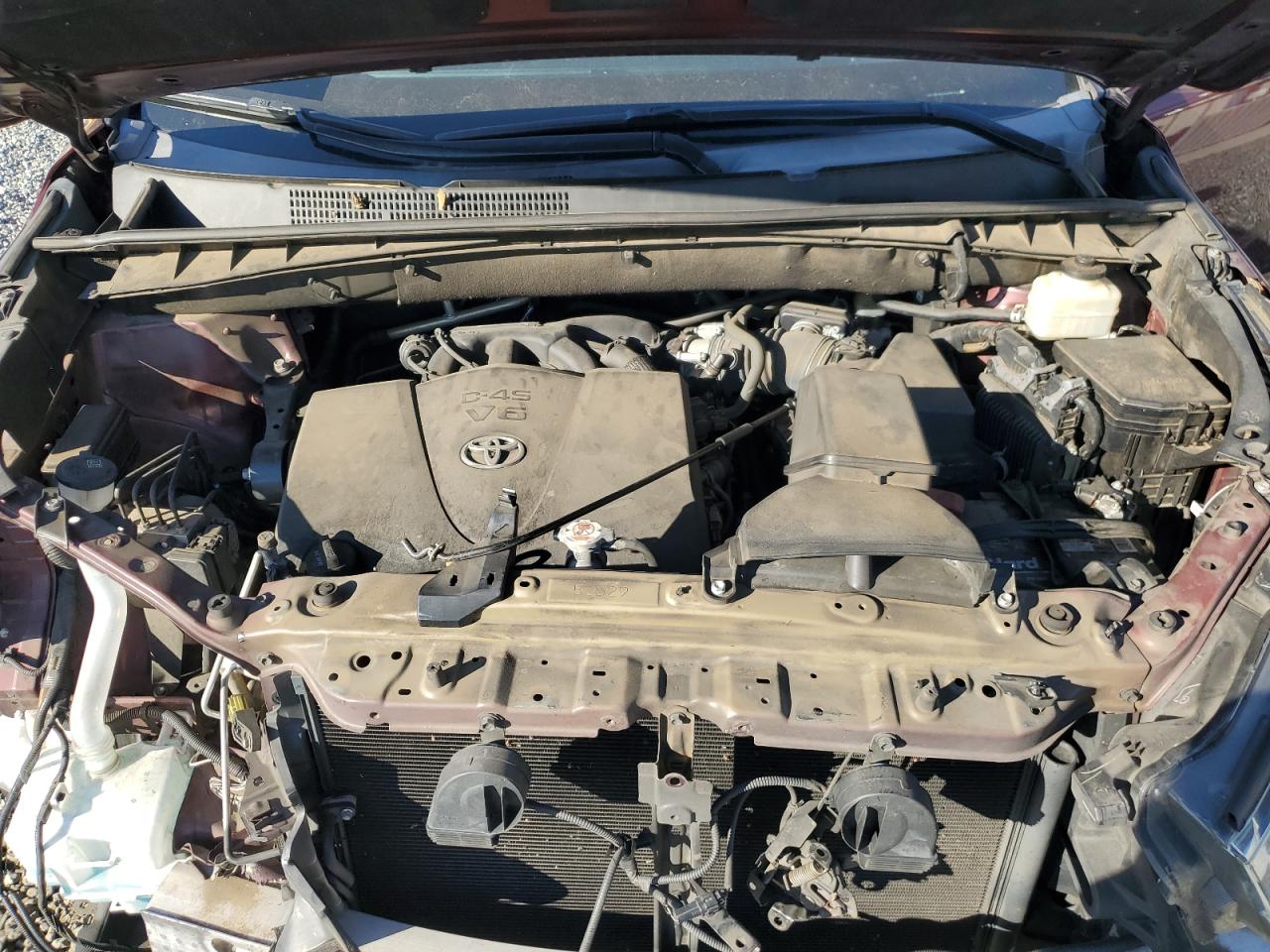 2018 Toyota Highlander - Image 12