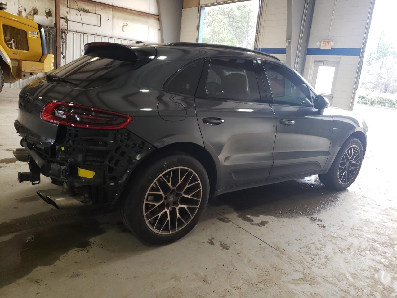 2018 Porsche Macan - Image 3