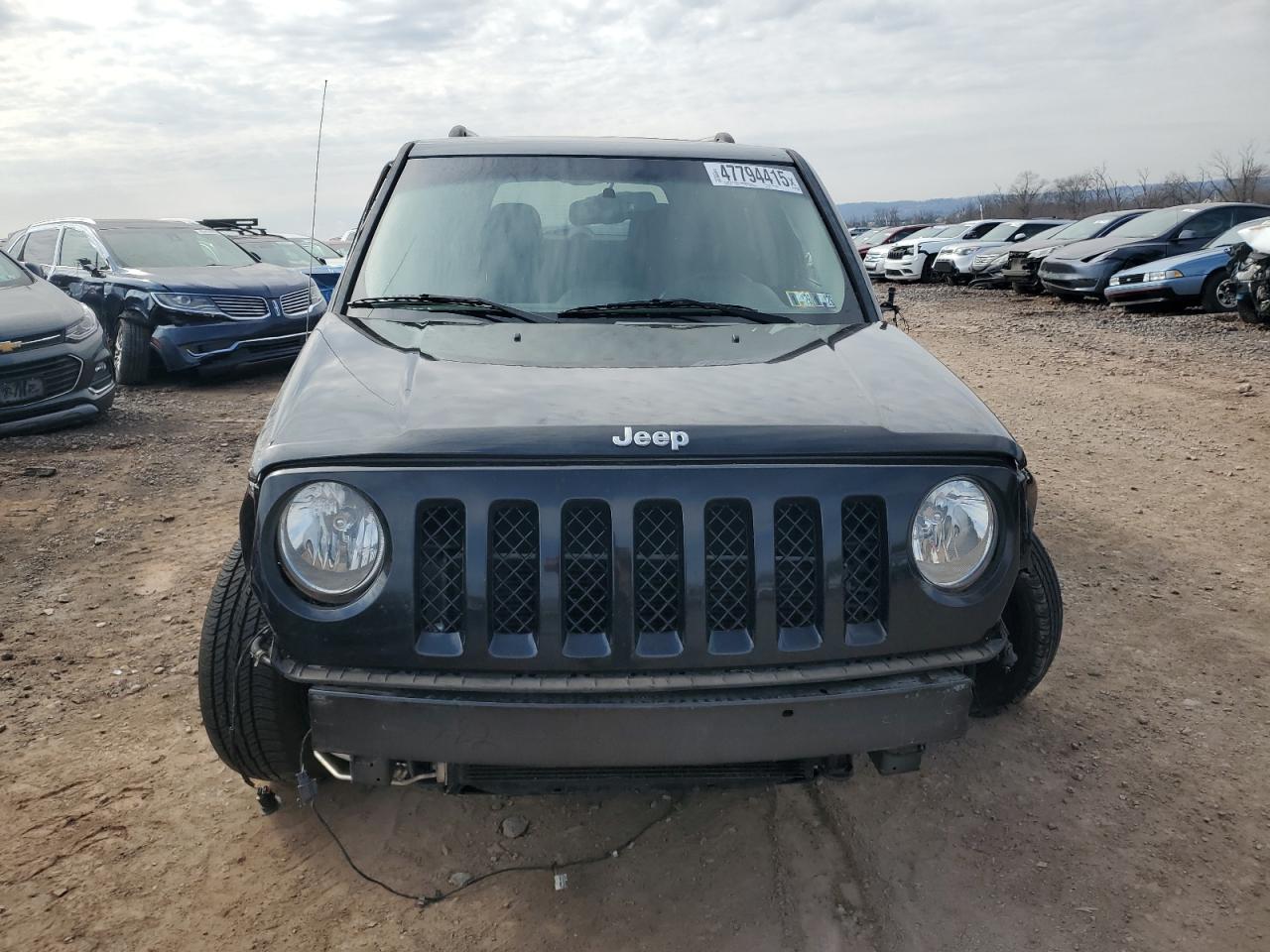 2016 Jeep Liberty (Patriot) - Image 5