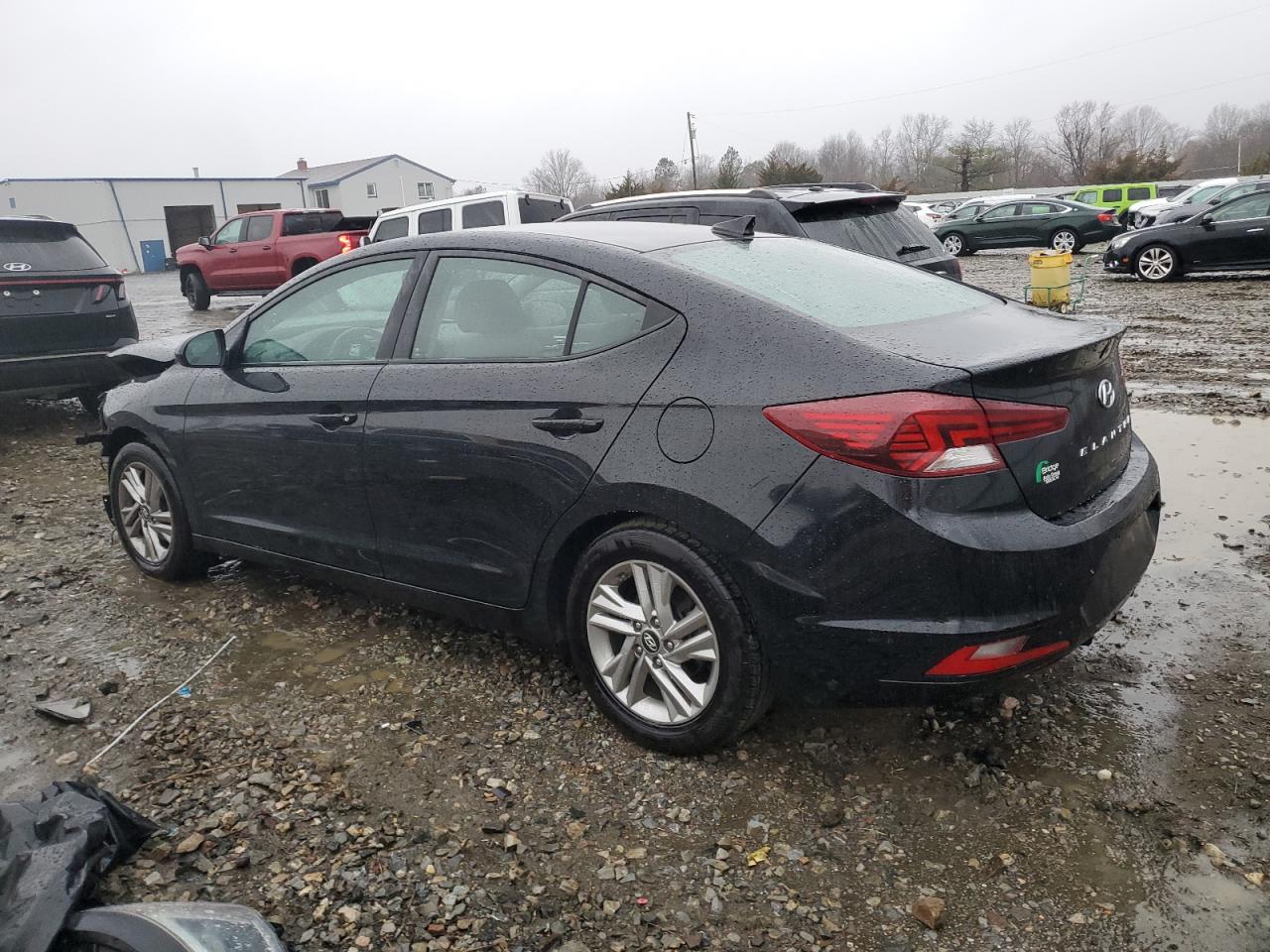2019 Hyundai Elantra - Image 2