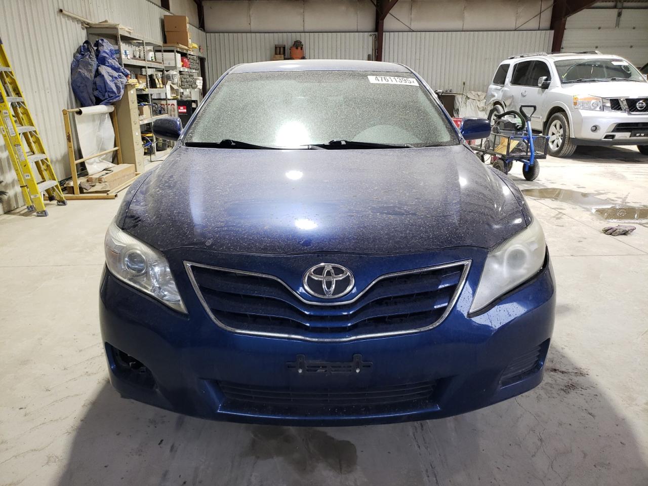 2010 Toyota Camry - Image 5