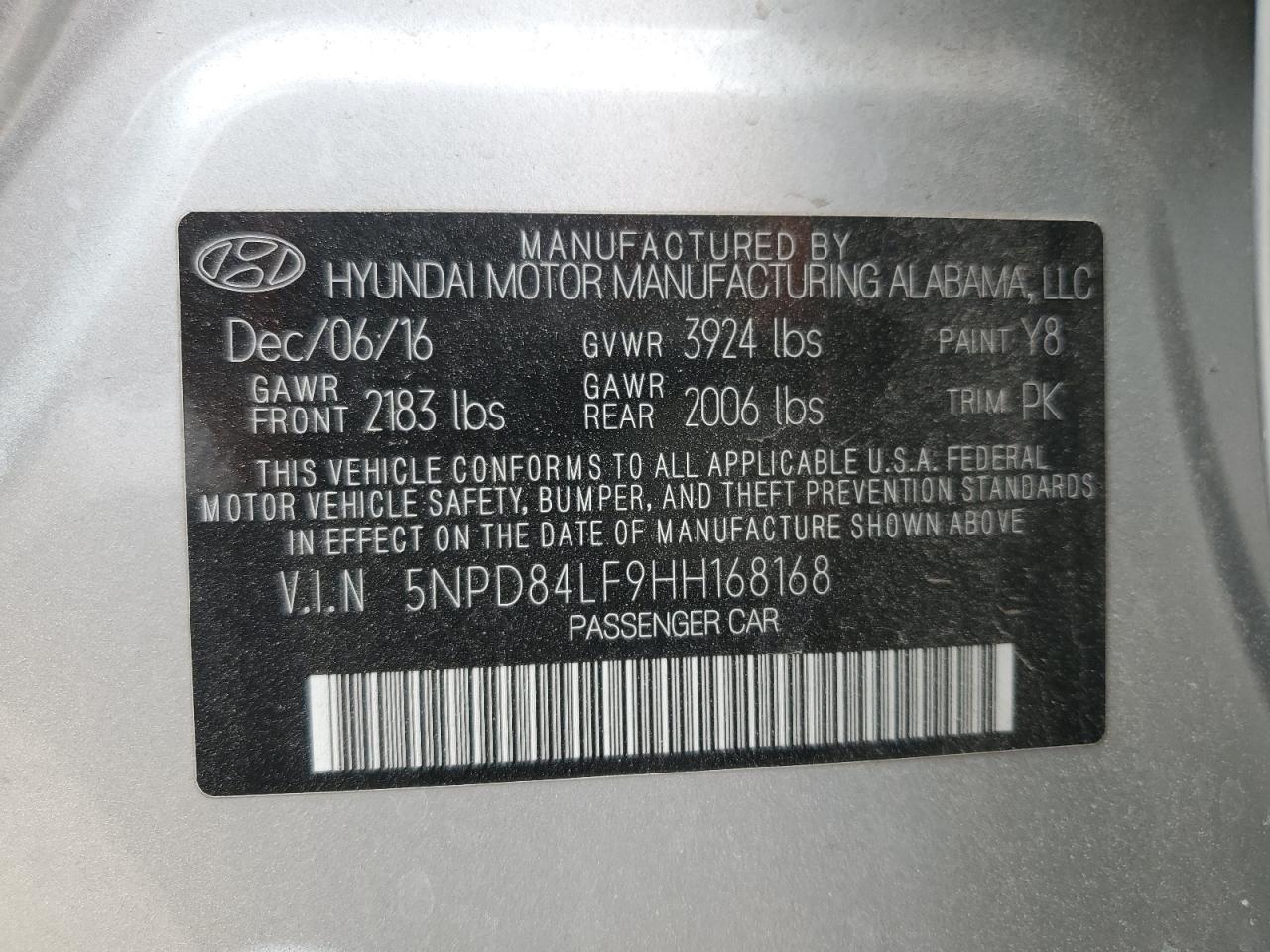 2017 Hyundai Elantra - Image 13