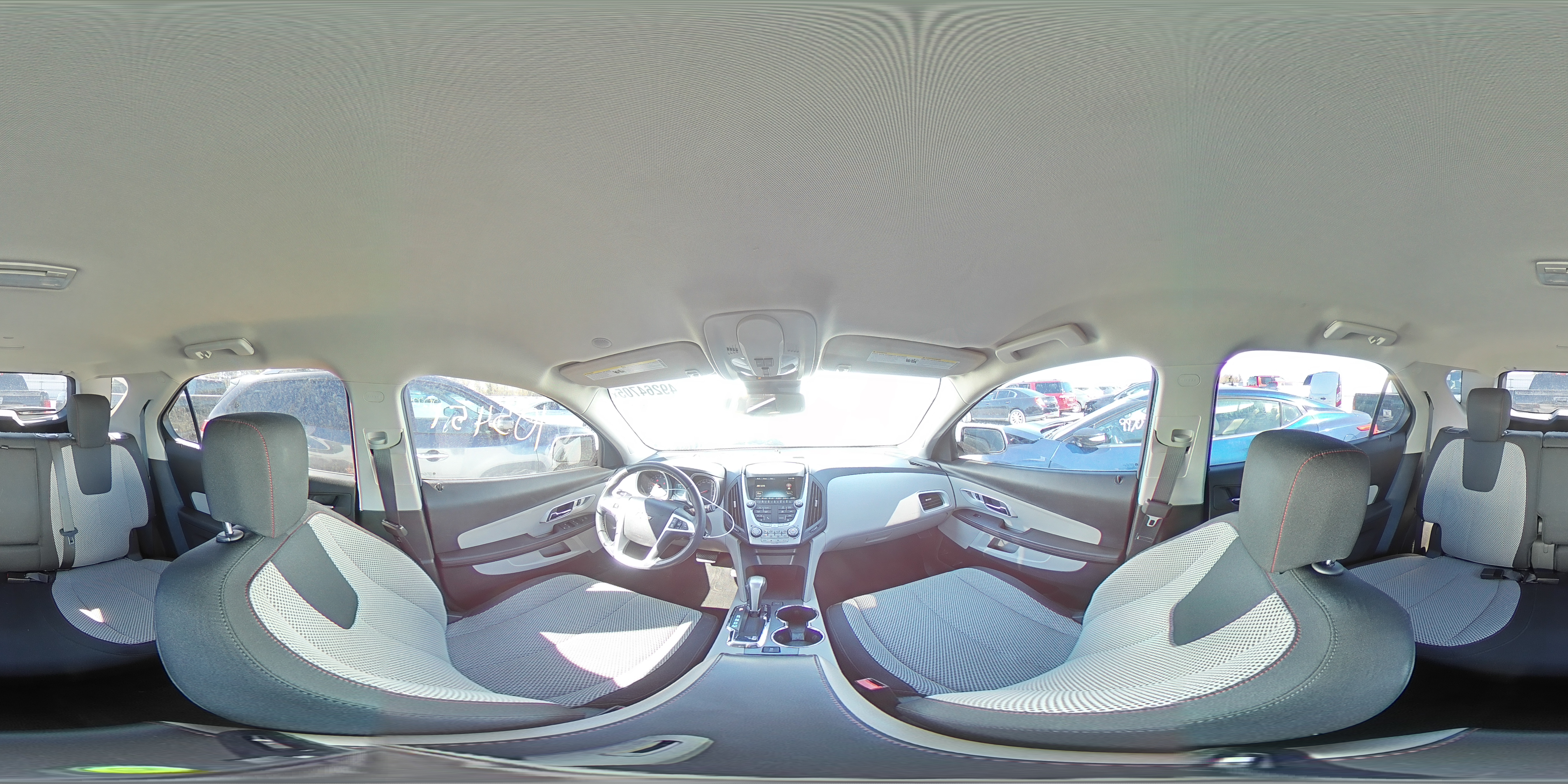 2015 Chevrolet Equinox - Image 12