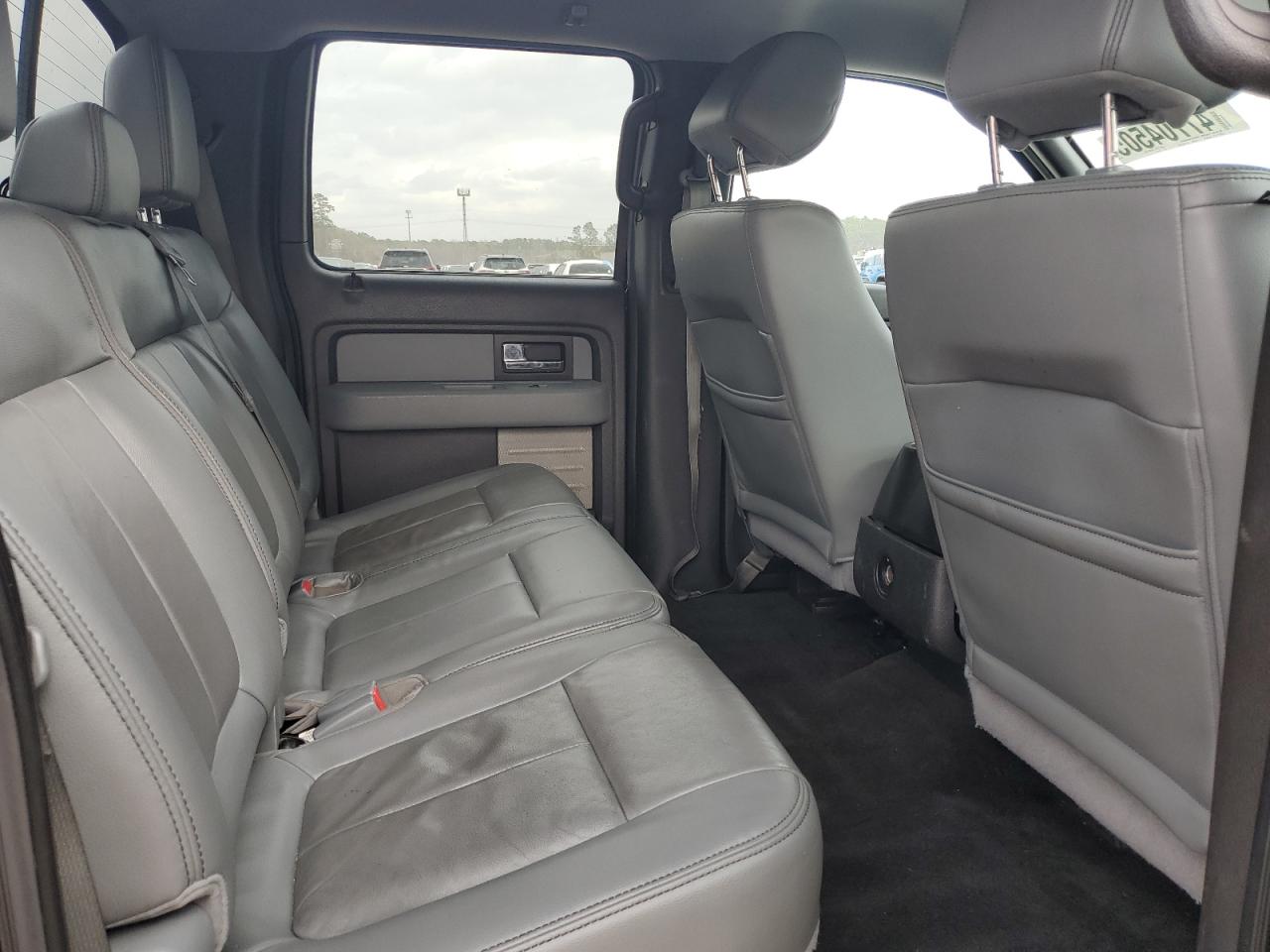 2014 Ford F-150 - Image 10