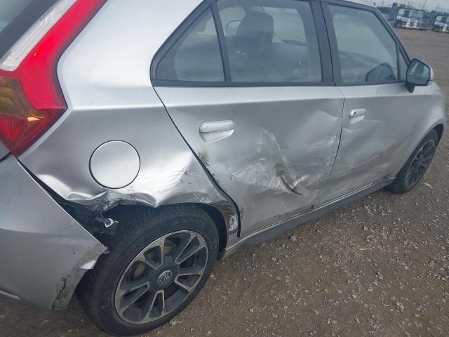 2018 MG 3 STYLE +