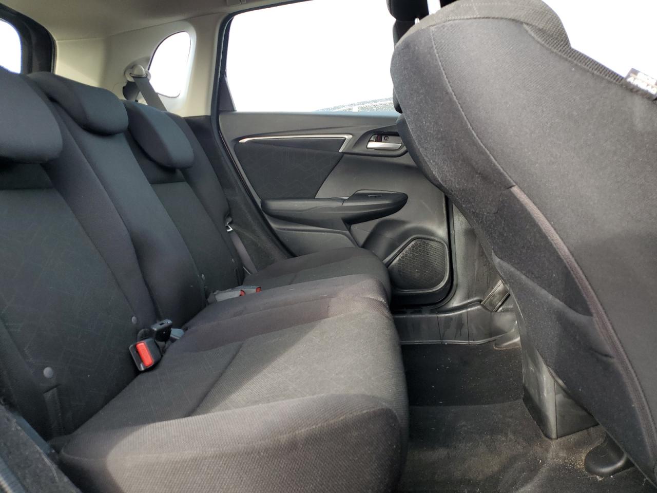 2017 Honda Fit - Image 10