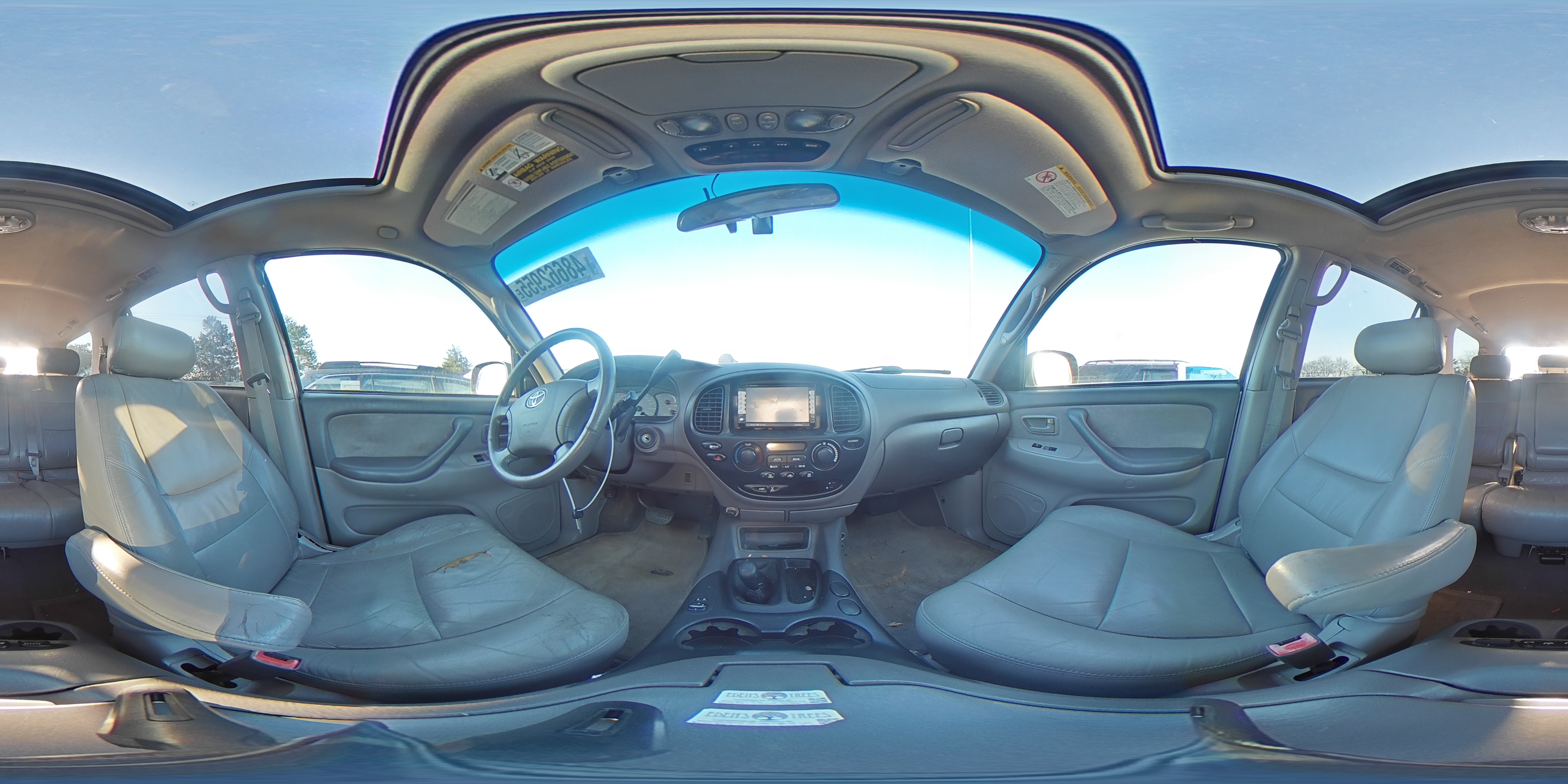 2003 Toyota Sequoia - Image 14