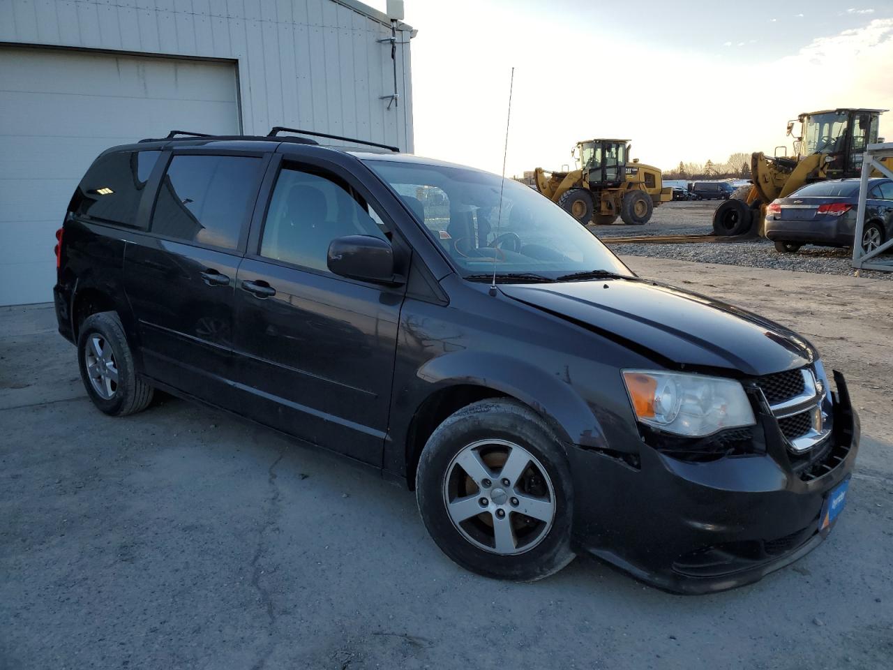 2012 Dodge Caravan - Image 4