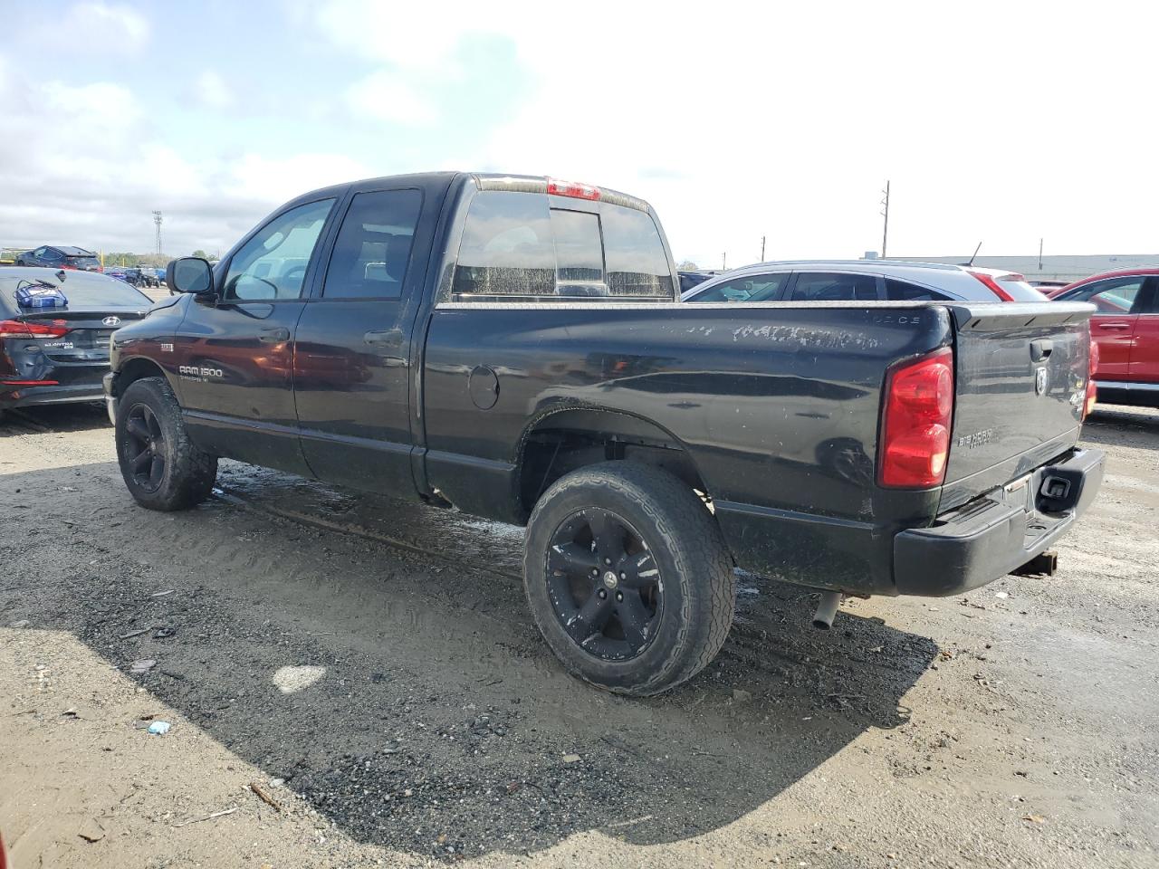 2007 Dodge RAM - Image 2