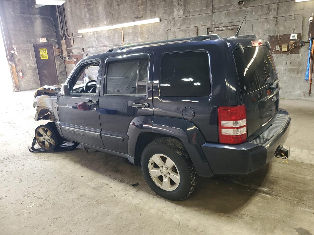 2011 Jeep Liberty (North America) - Image 2