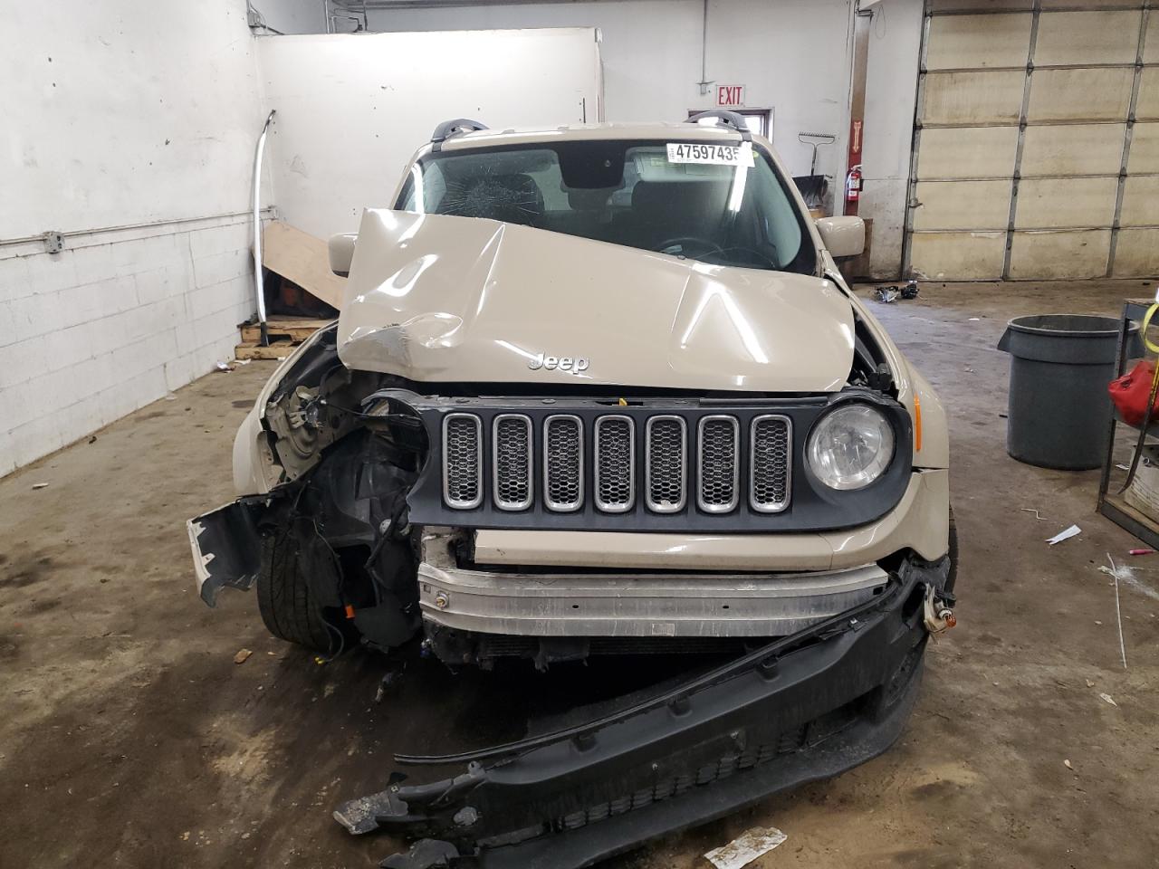 2015 Jeep Renegade - Image 5