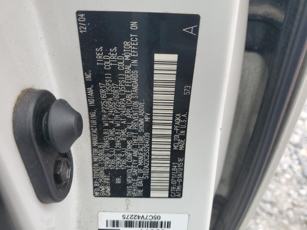 2005 Toyota Sienna - Image 16