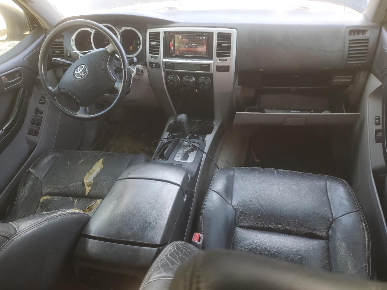 2004 Toyota 4Runner - Image 8