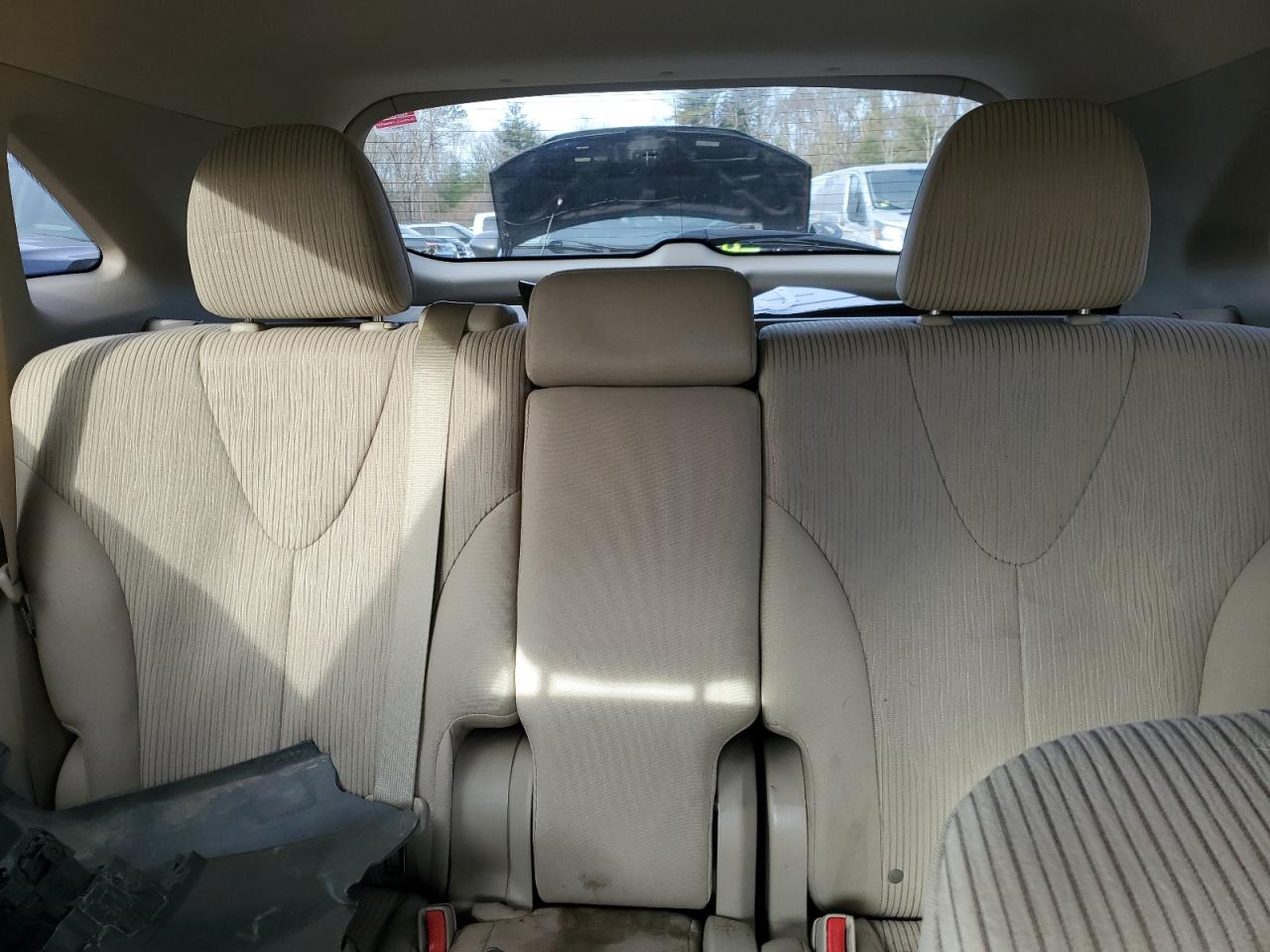 2012 Toyota Venza - Image 10