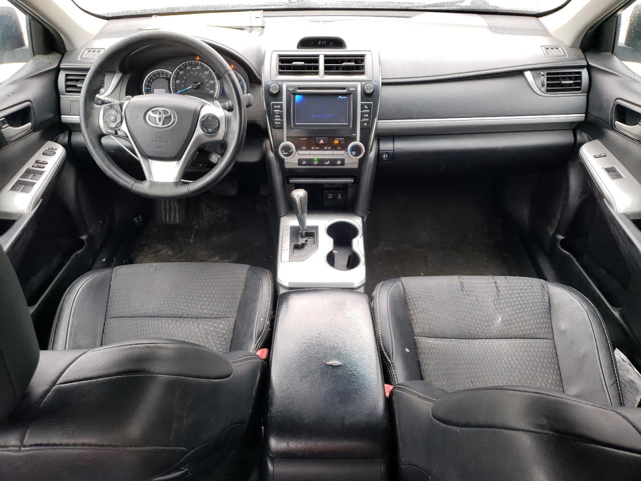 2013 Toyota Camry - Image 8