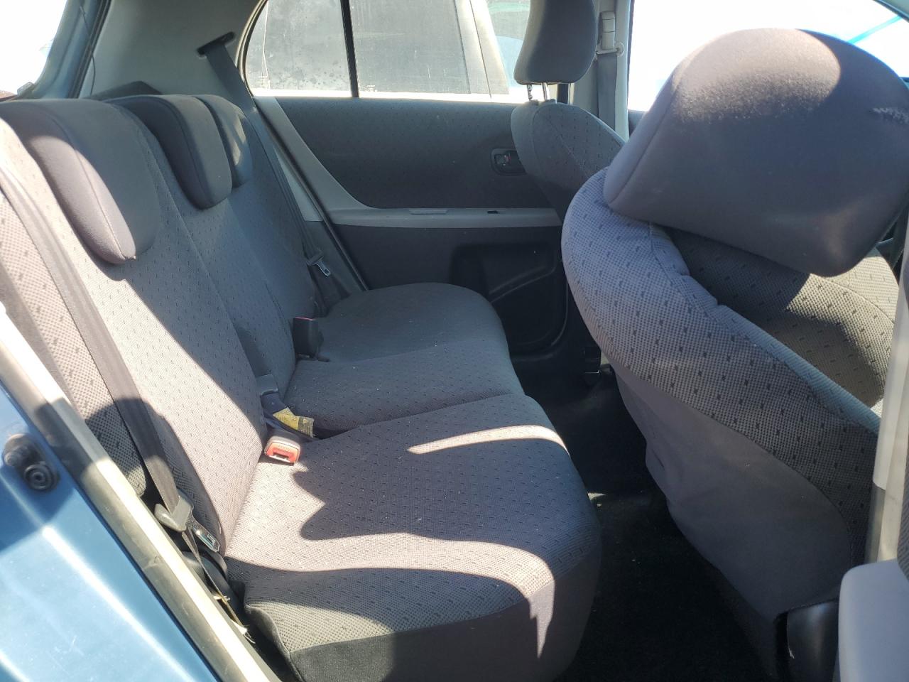 JTDKT4K32A5282094 2010 Toyota Yaris