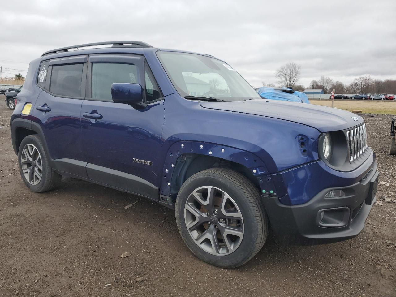 2017 Jeep Renegade - Image 4