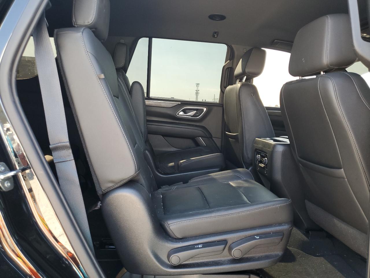 1GNSKNKD7MR141866 CHEVROLET TAHOE 2021