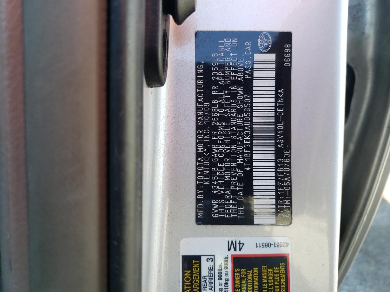 2010 Toyota Camry - Image 13