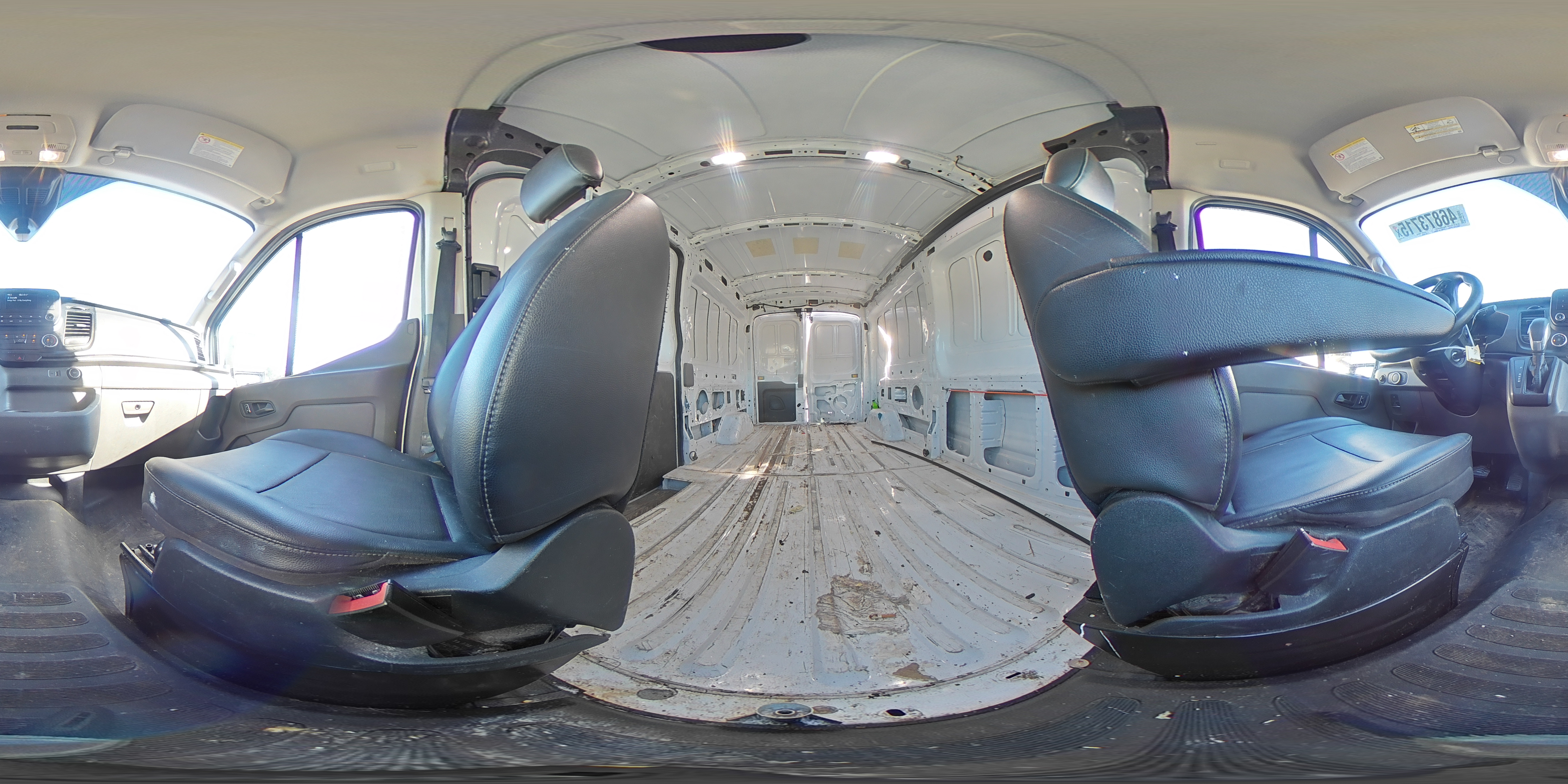 2022 Ford Transit - Image 15