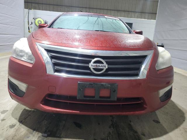 Sedans NISSAN ALTIMA 2015 Red