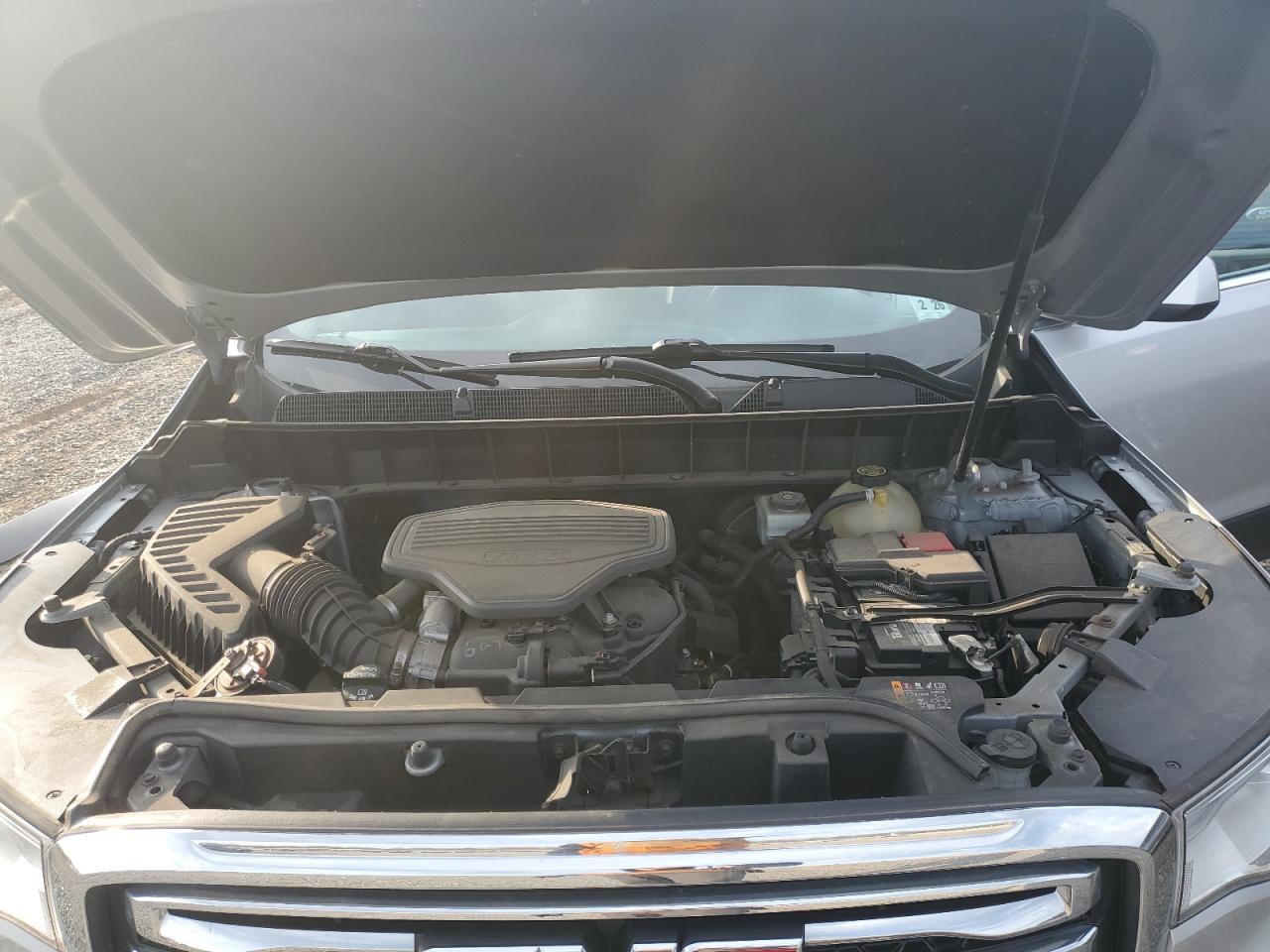 2019 GMC Acadia - Image 12