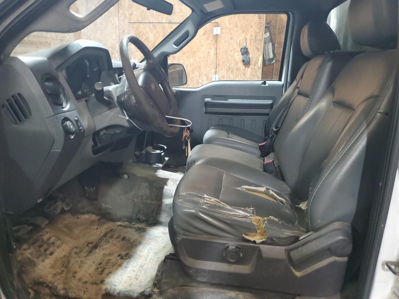 2011 Ford F250 - Image 7