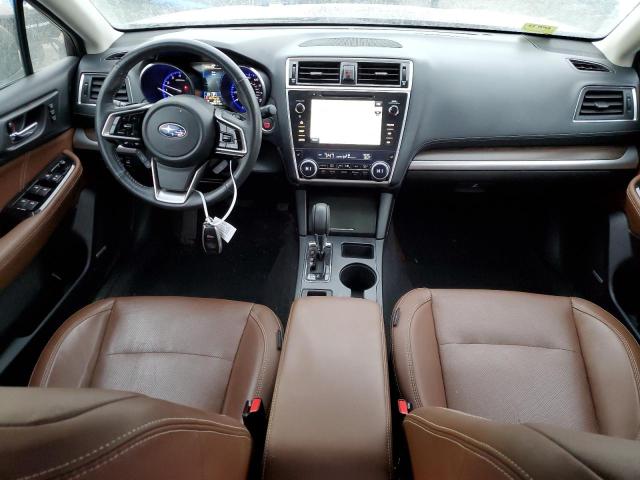  SUBARU OUTBACK 2018 Зеленый
