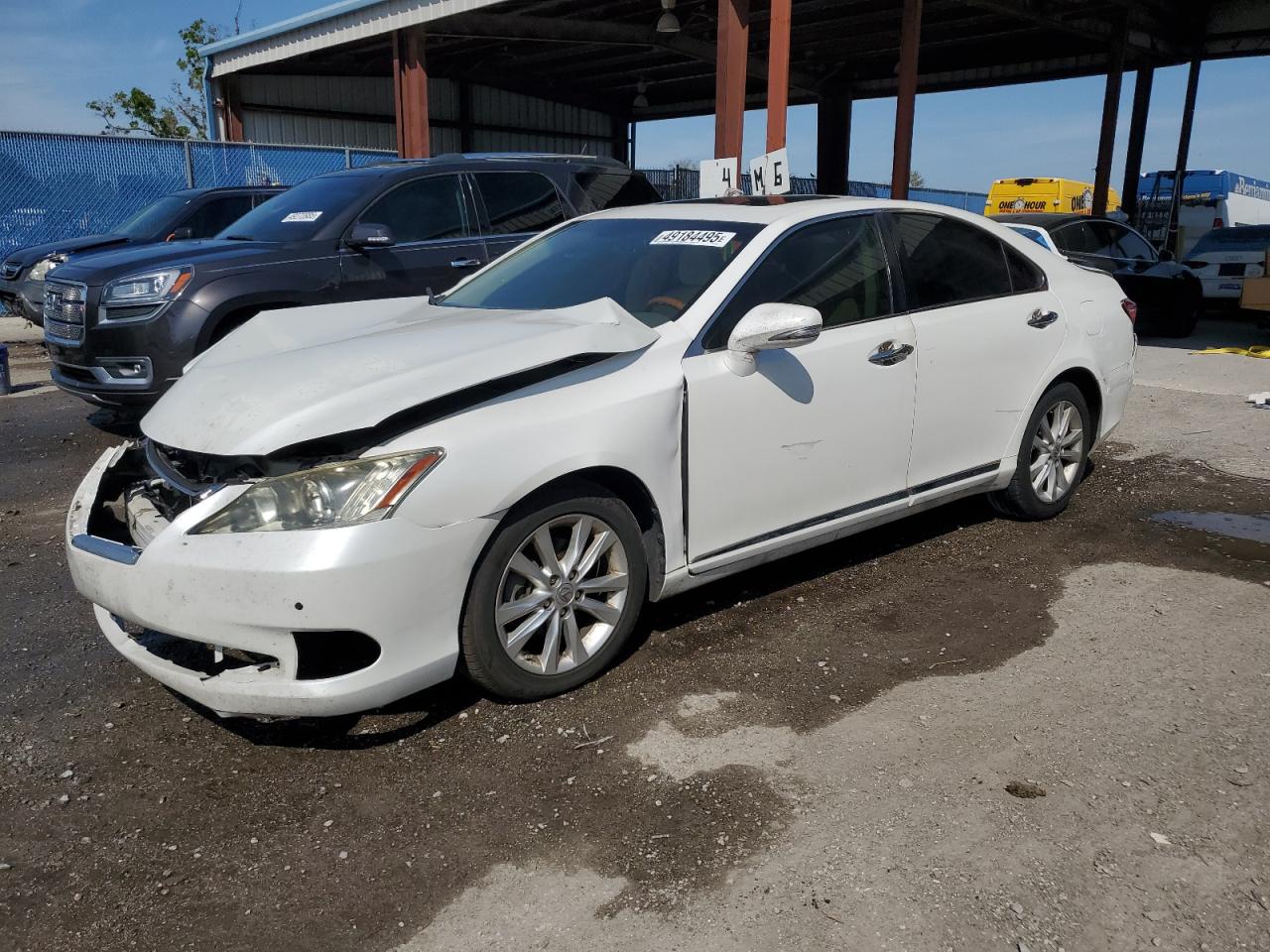 2010 Lexus ES - Image 1