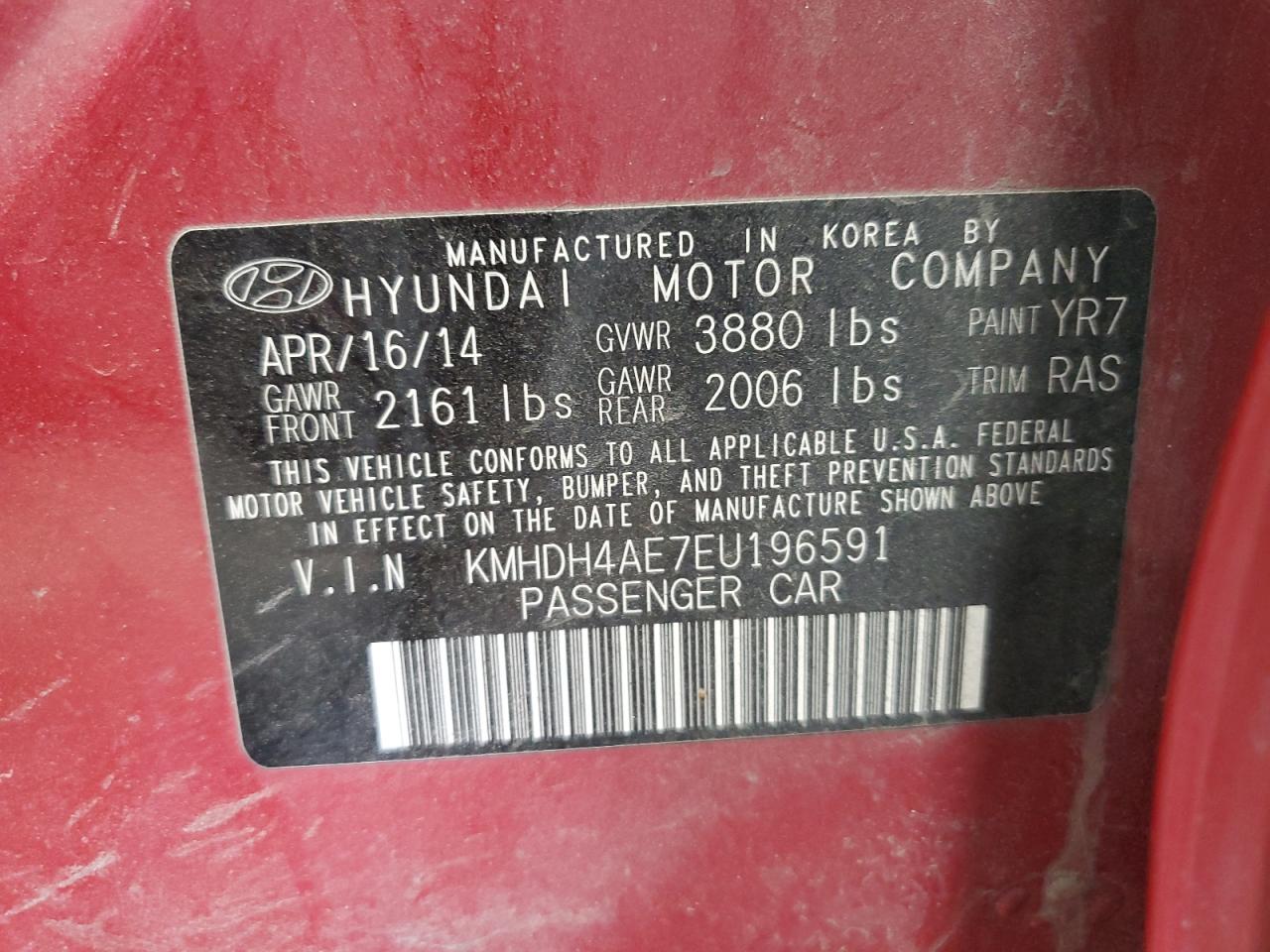 2014 Hyundai Elantra - Image 12