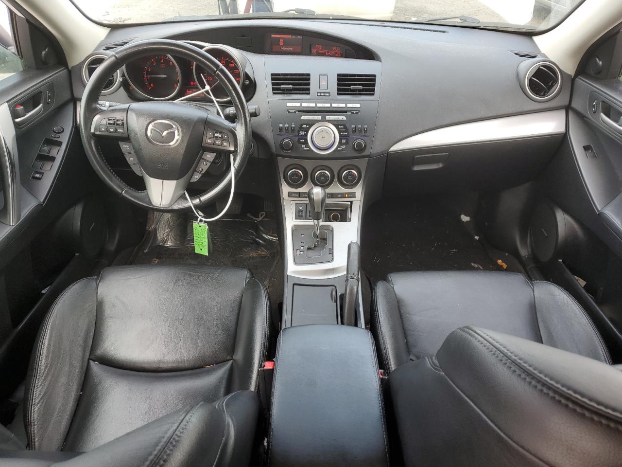 2010 Mazda 3 - Image 8