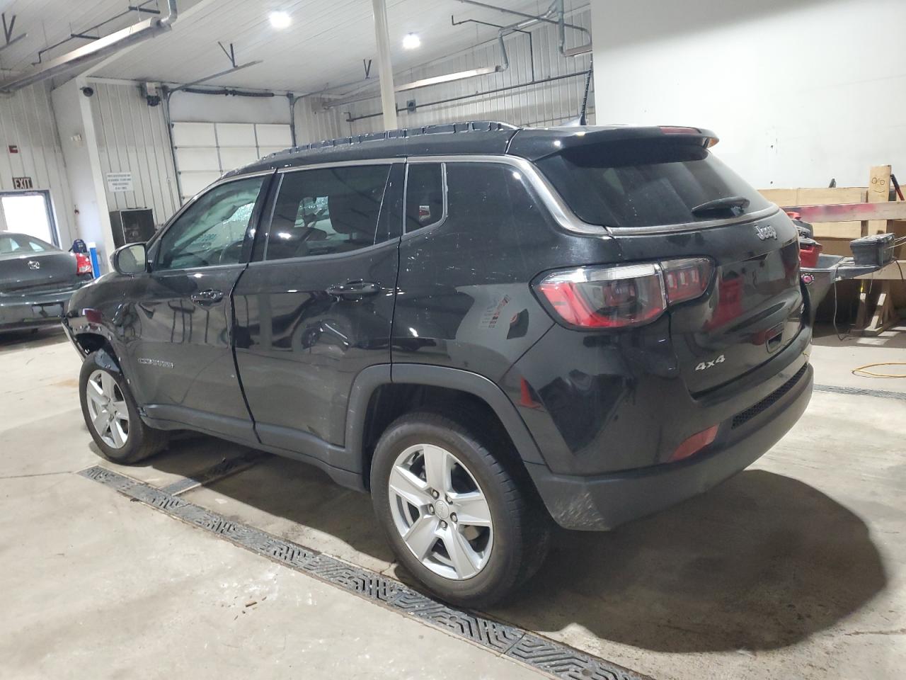 2022 Jeep Compass - Image 2