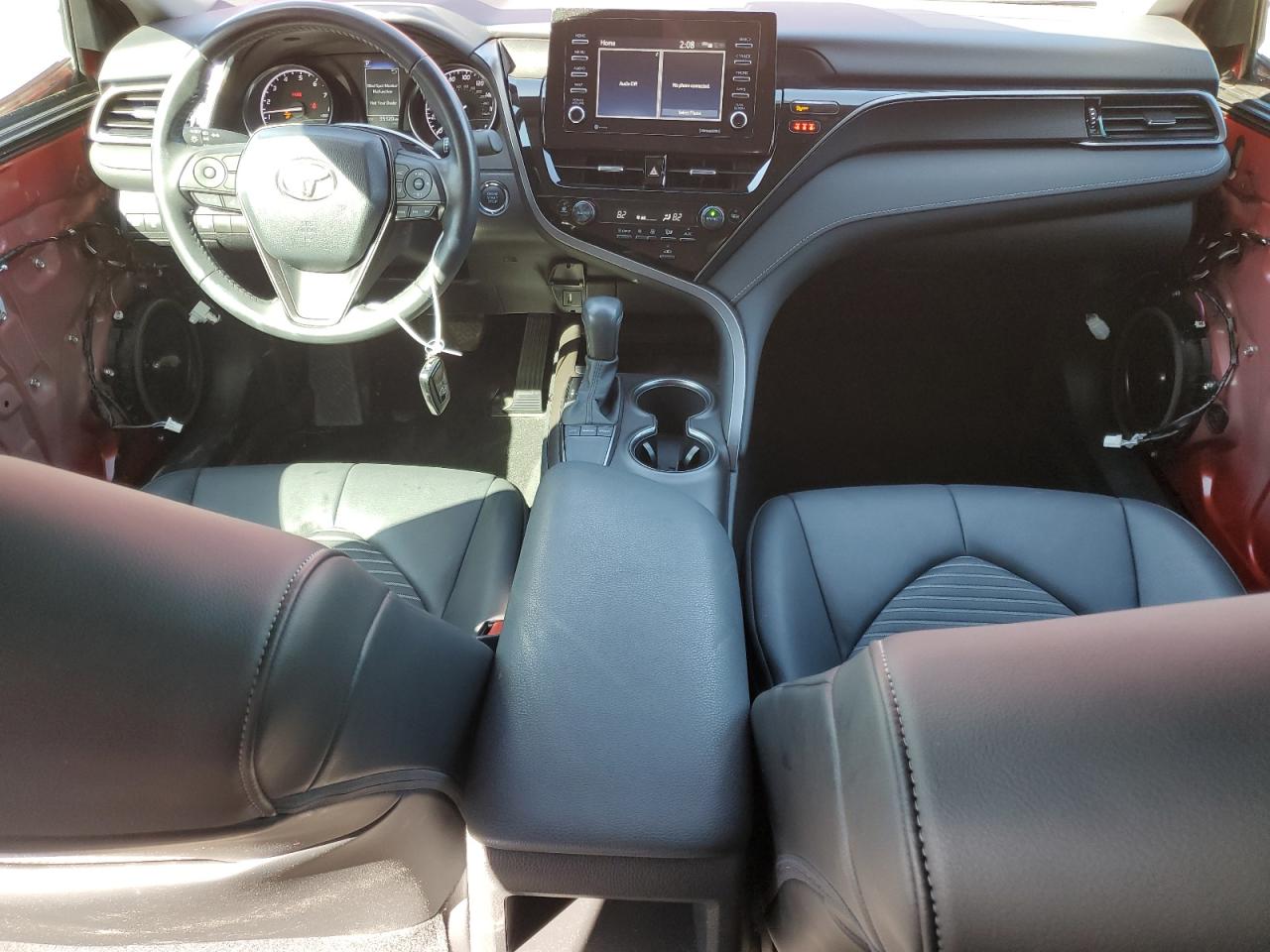 2022 Toyota Camry - Image 8