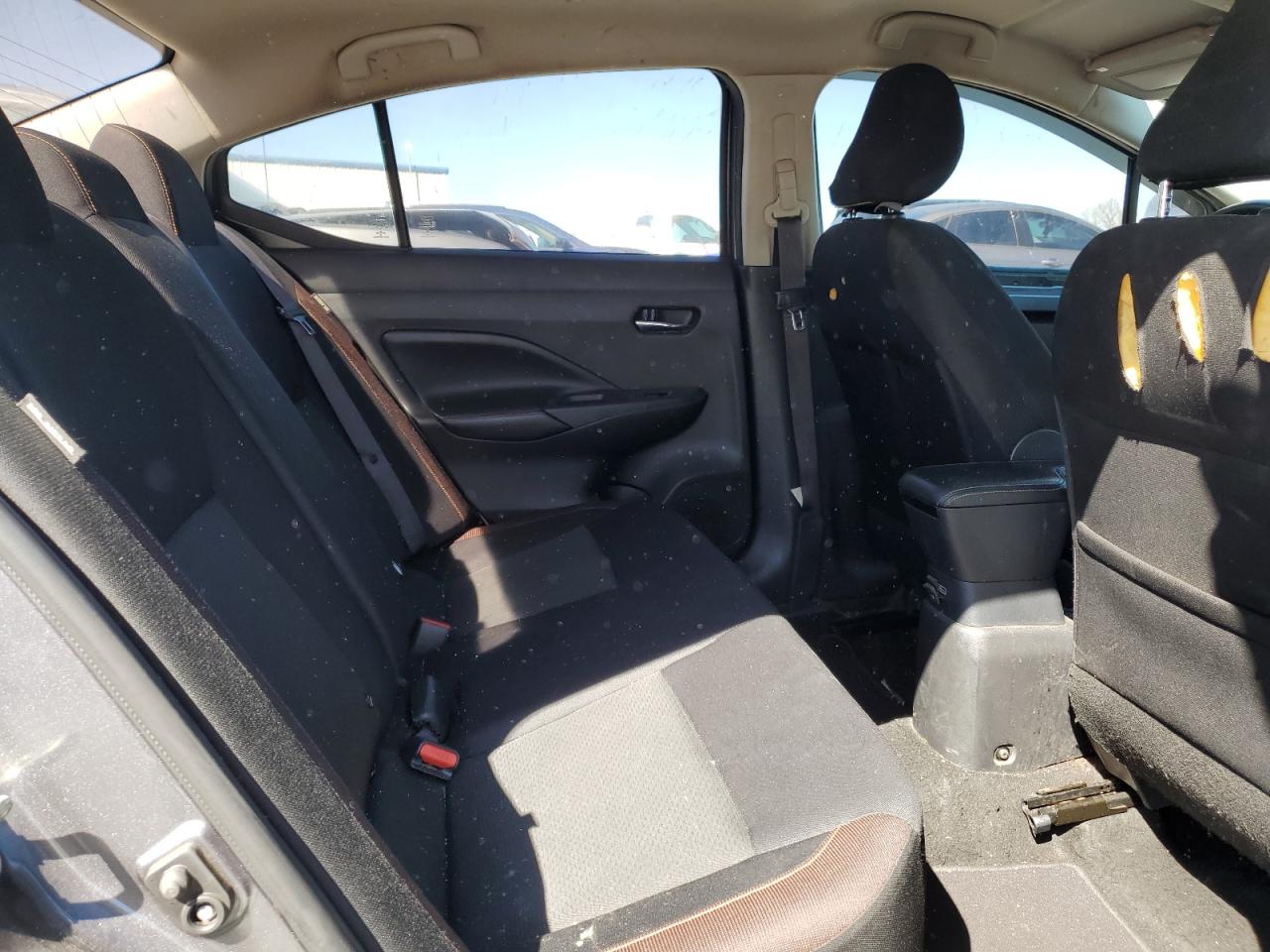 2020 Nissan Versa - Image 10