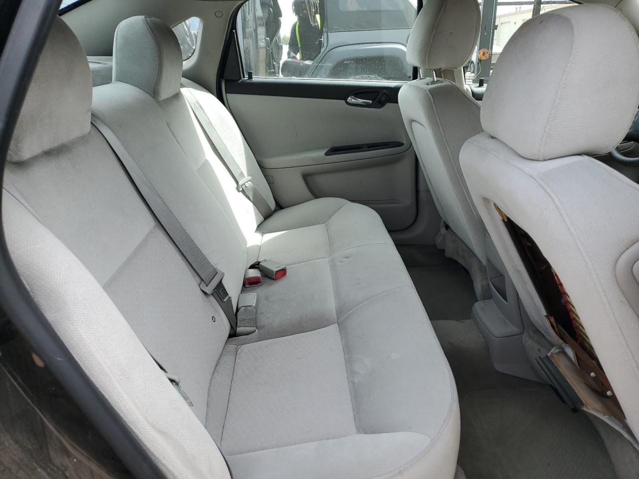2013 Chevrolet Impala - Image 11