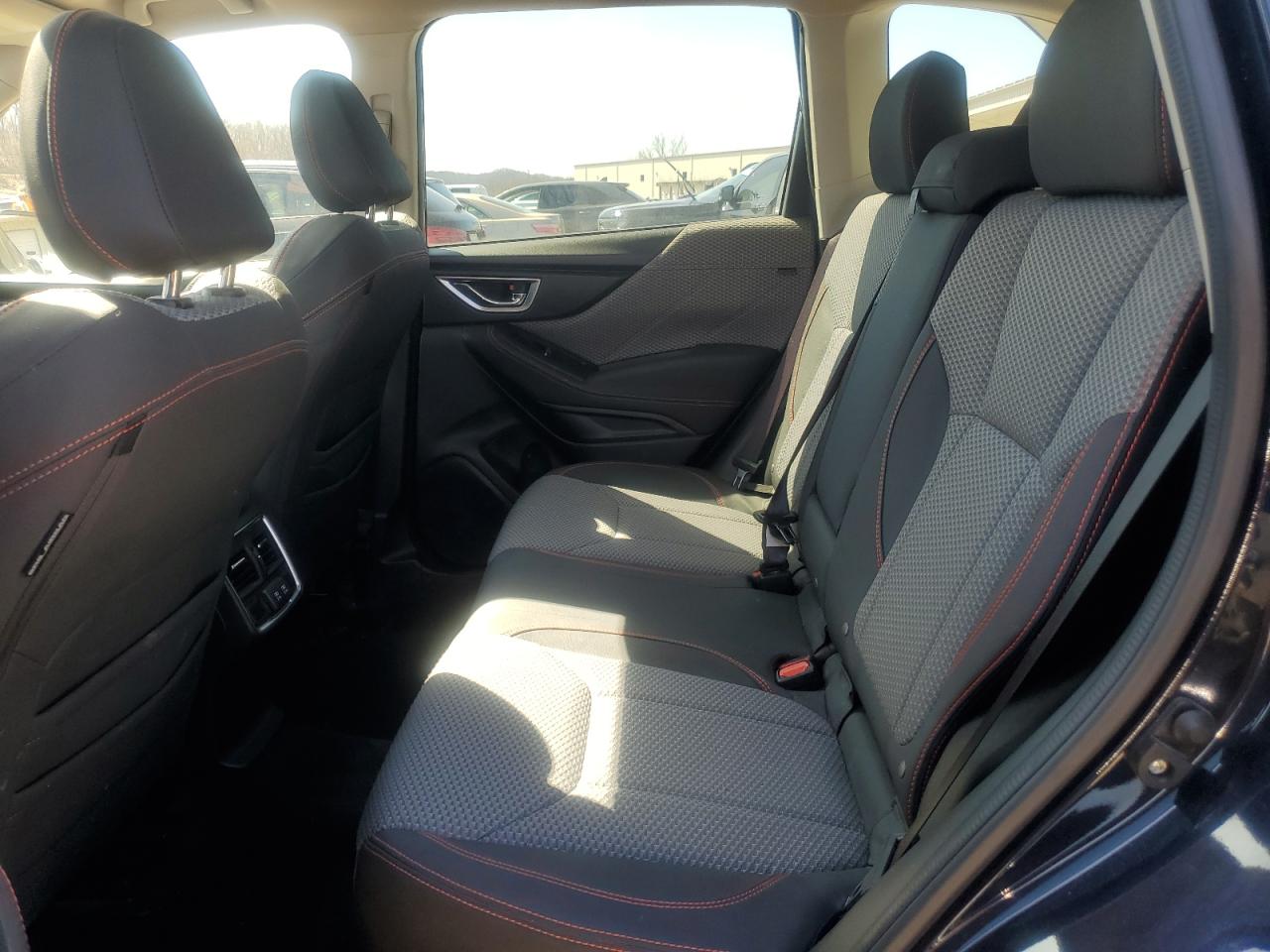 2020 Subaru Forester - Image 11