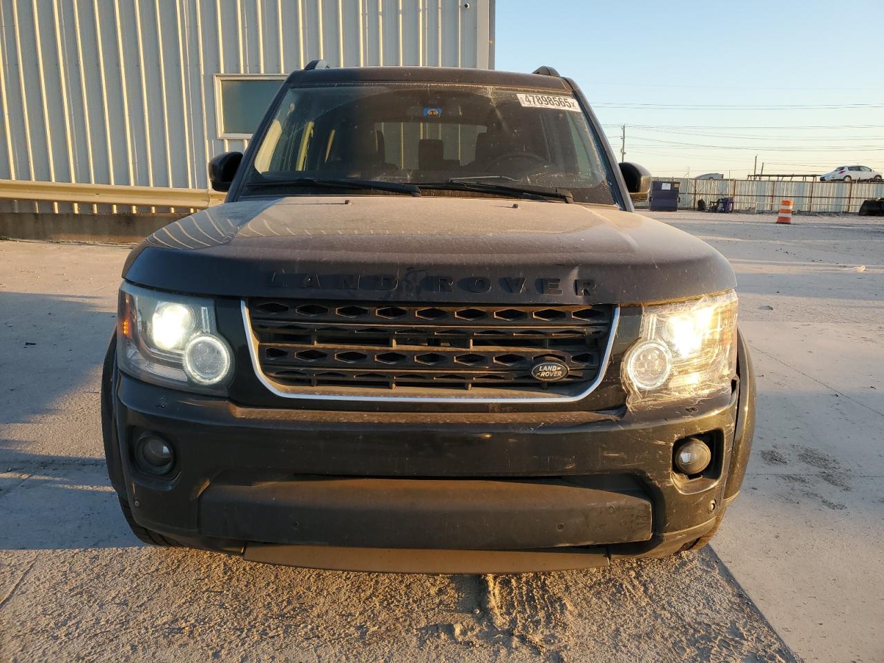 2014 Land Rover LR4 - Image 5