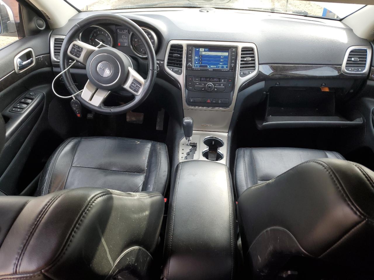 2011 Jeep Grand Cherokee - Image 8