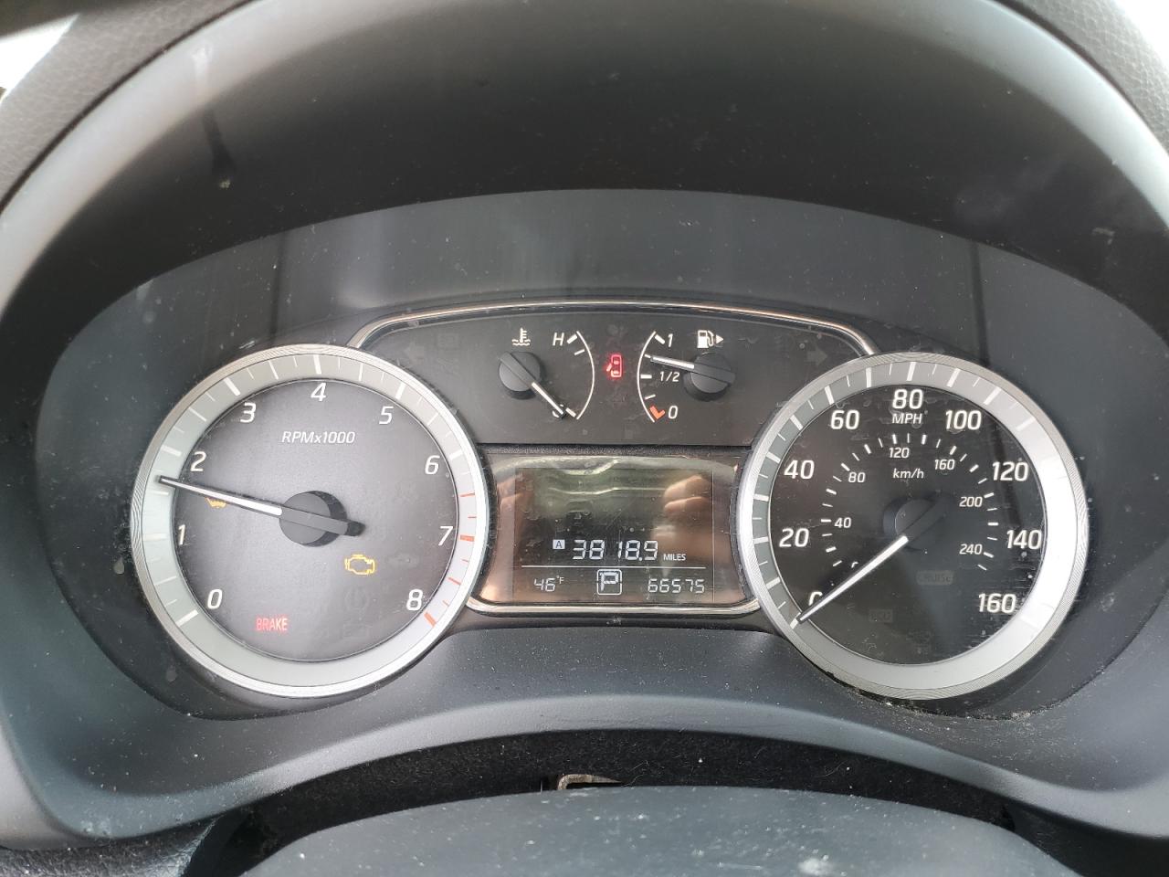 2014 Nissan Sentra - Image 9