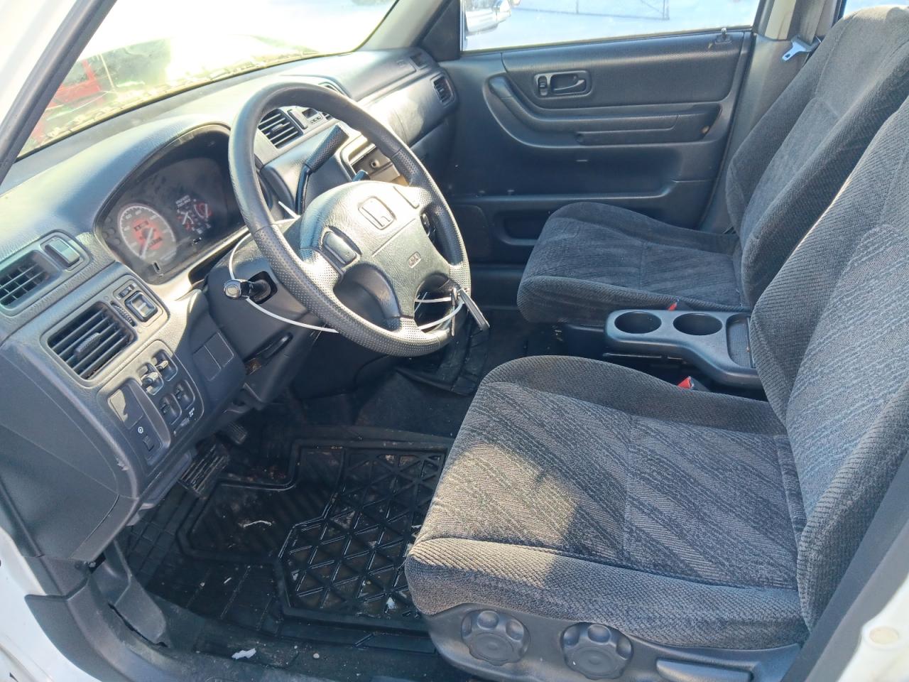 2000 Honda CR-V - Image 7