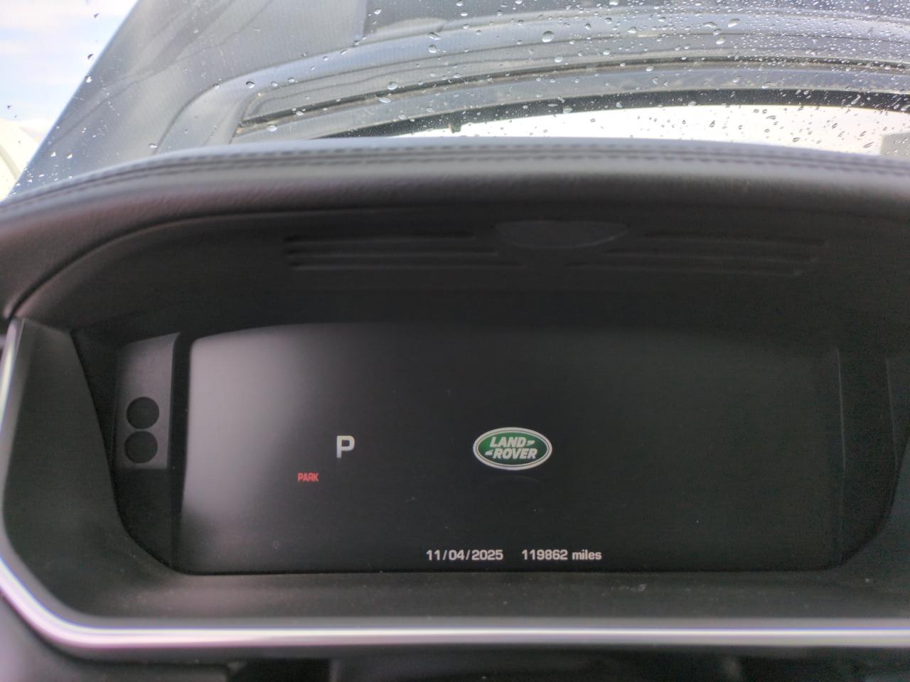 2015 Land Rover Range Rover - Image 9