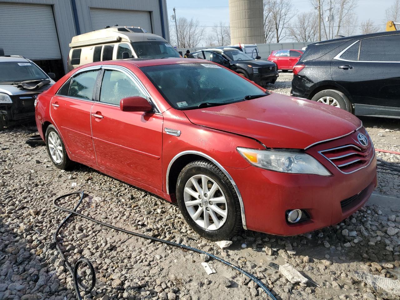 2011 Toyota Camry - Image 4
