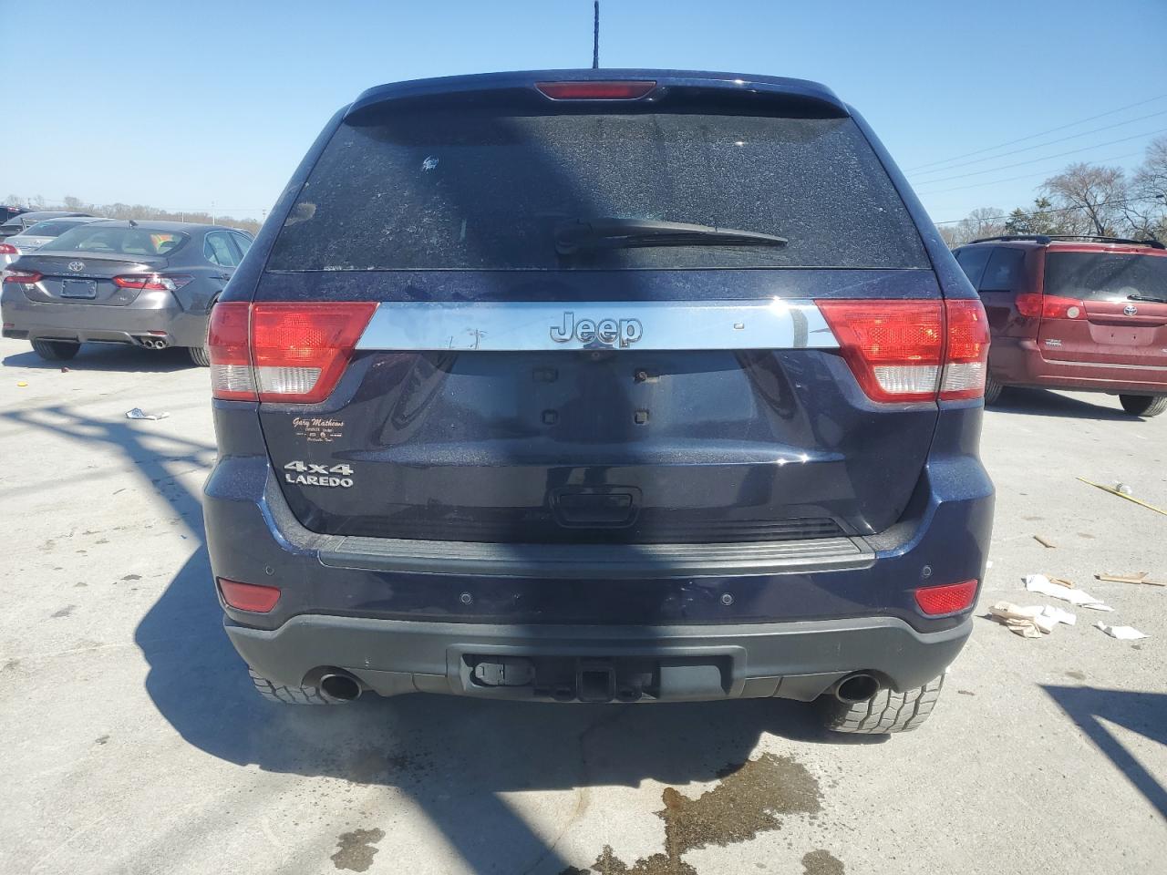 2012 Jeep Grand Cherokee - Image 6