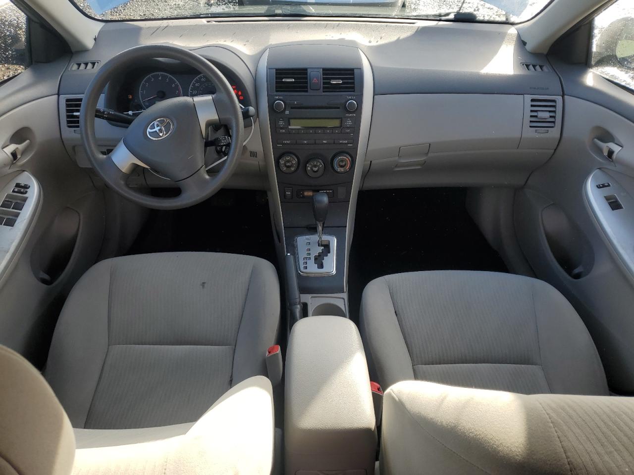 2010 Toyota Corolla - Image 8