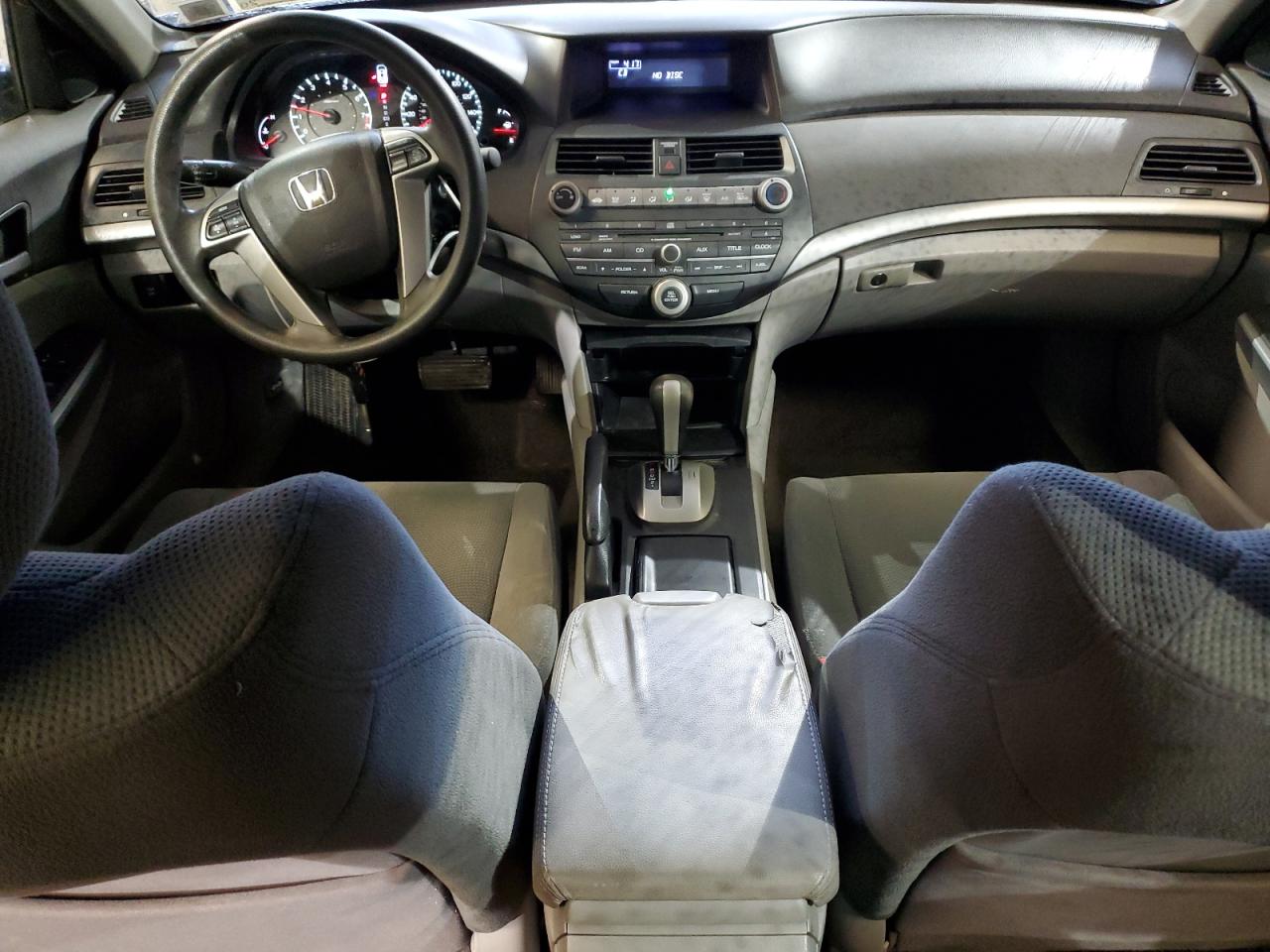 2010 Honda Accord - Image 8