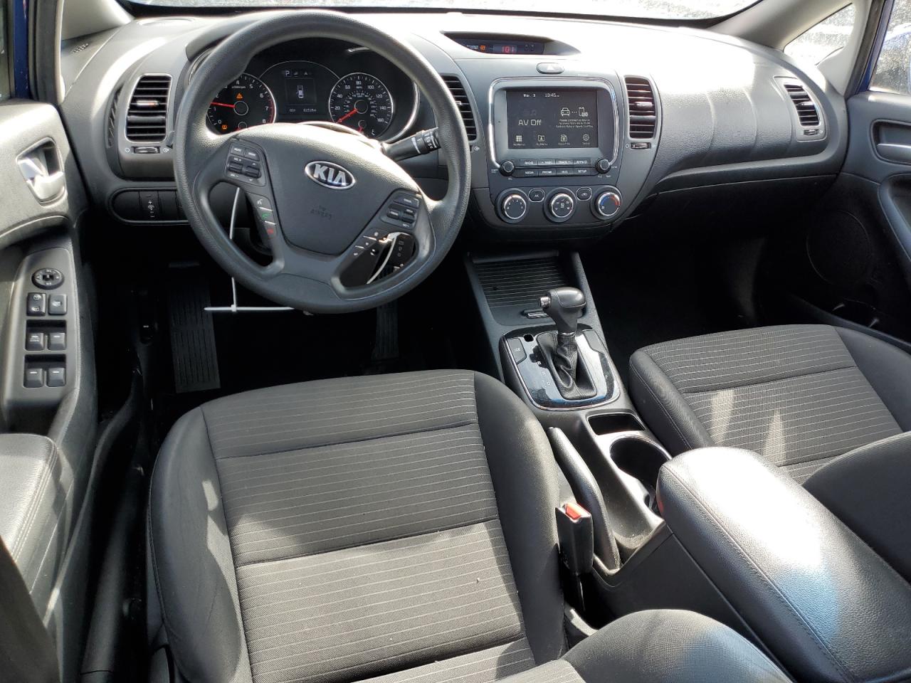 2018 Kia Forte - Image 14