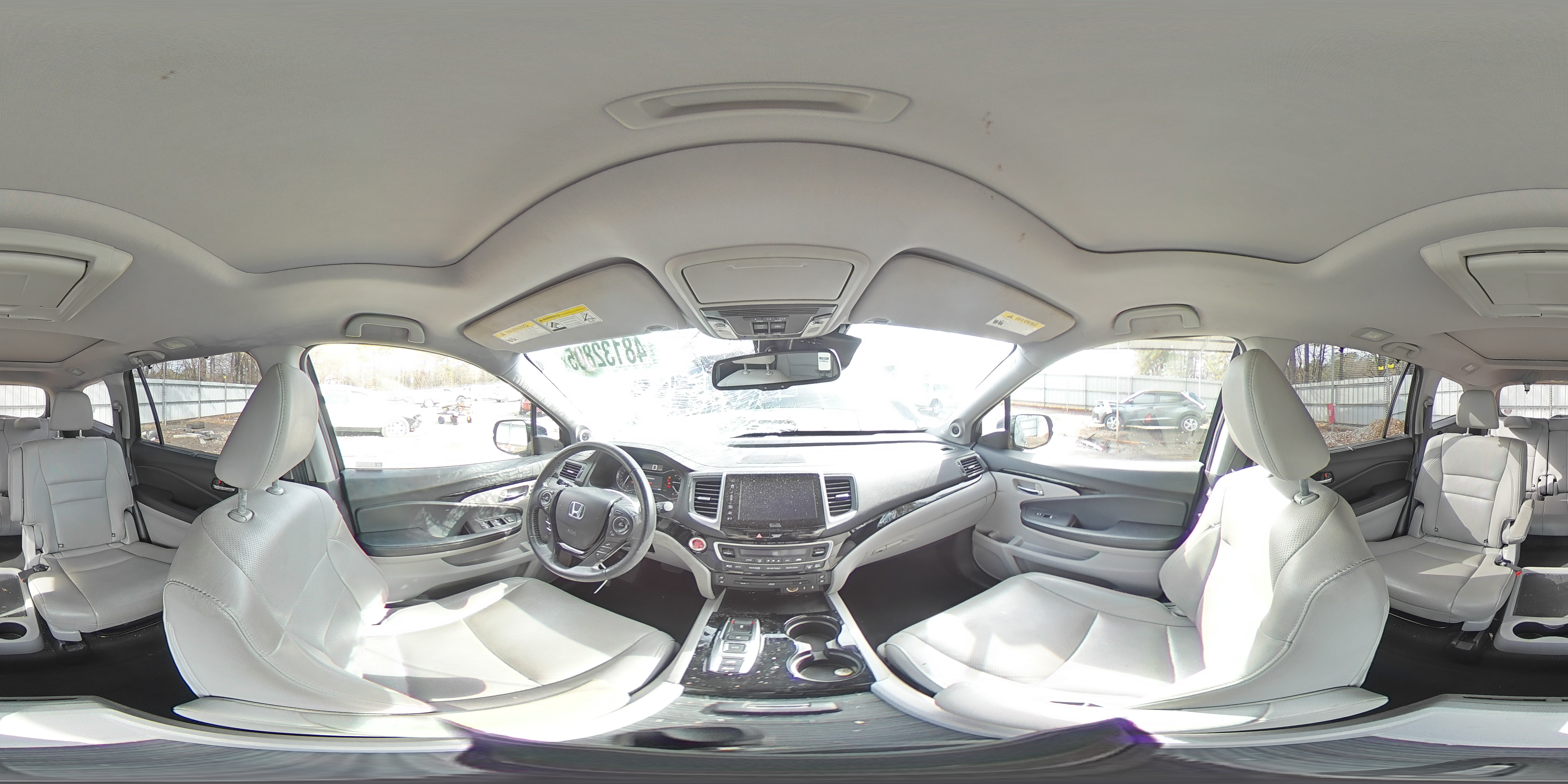 2018 Honda Pilot - Image 15