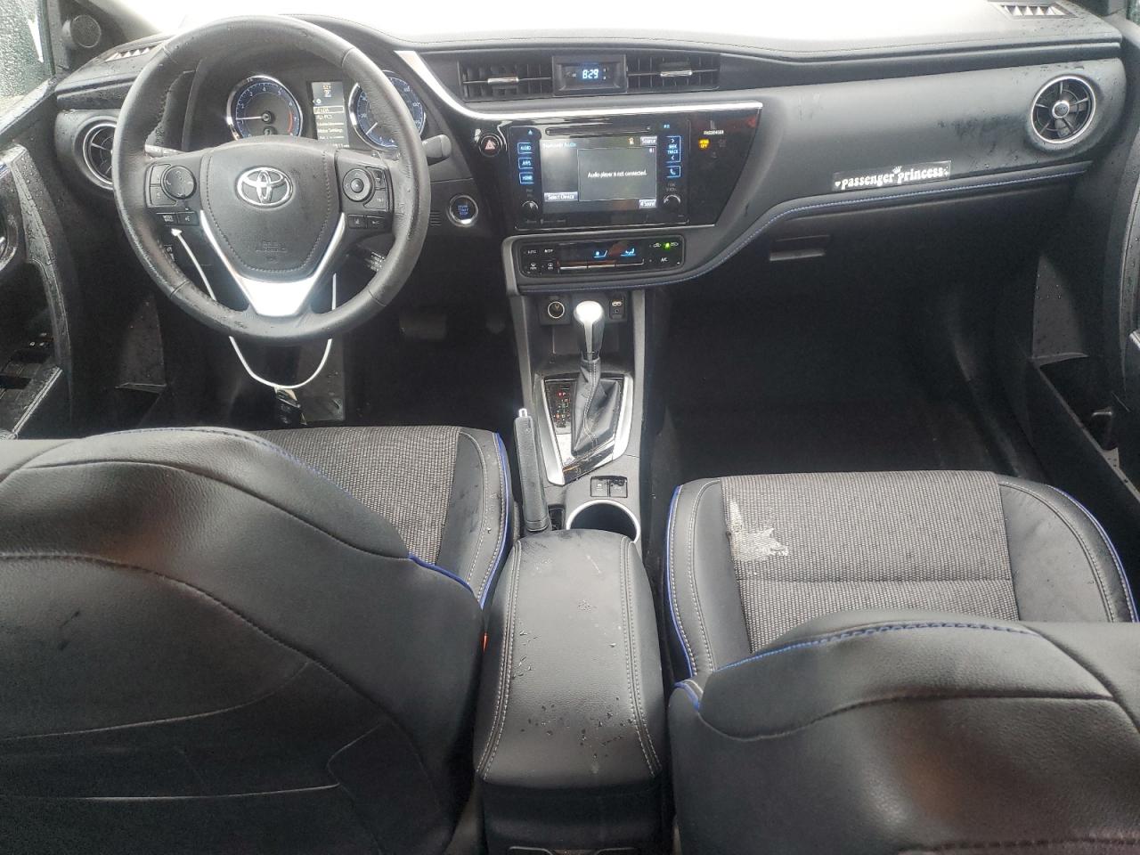 2017 Toyota Corolla - Image 8