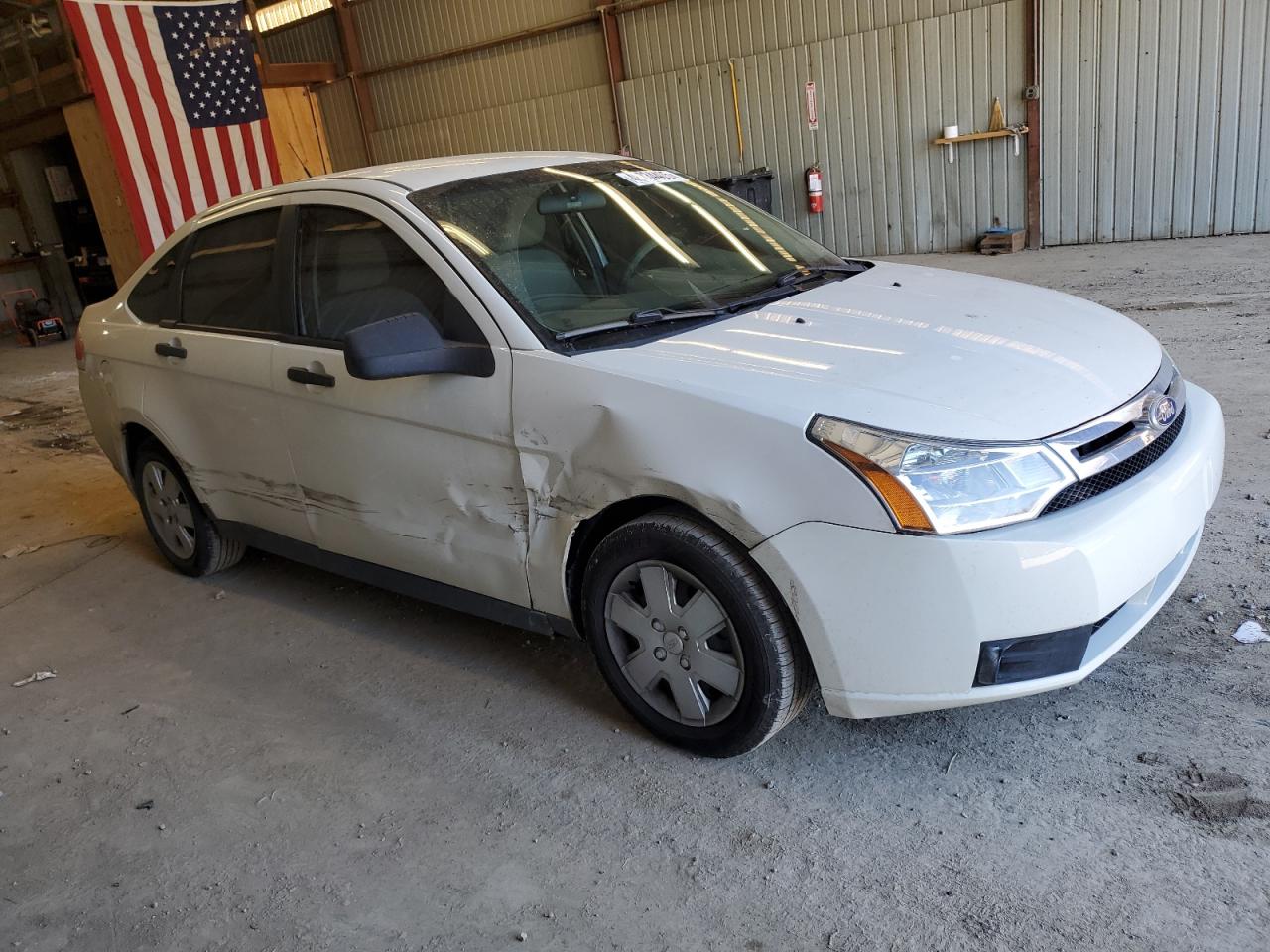 2010 Ford Focus - Image 4