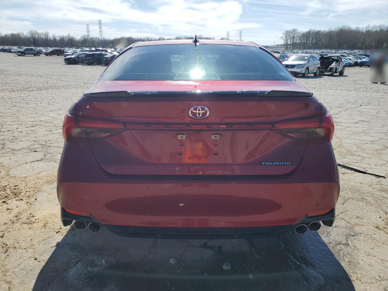 2021 Toyota Avalon - Image 6